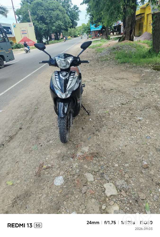 ELECTRIC SCOOTY