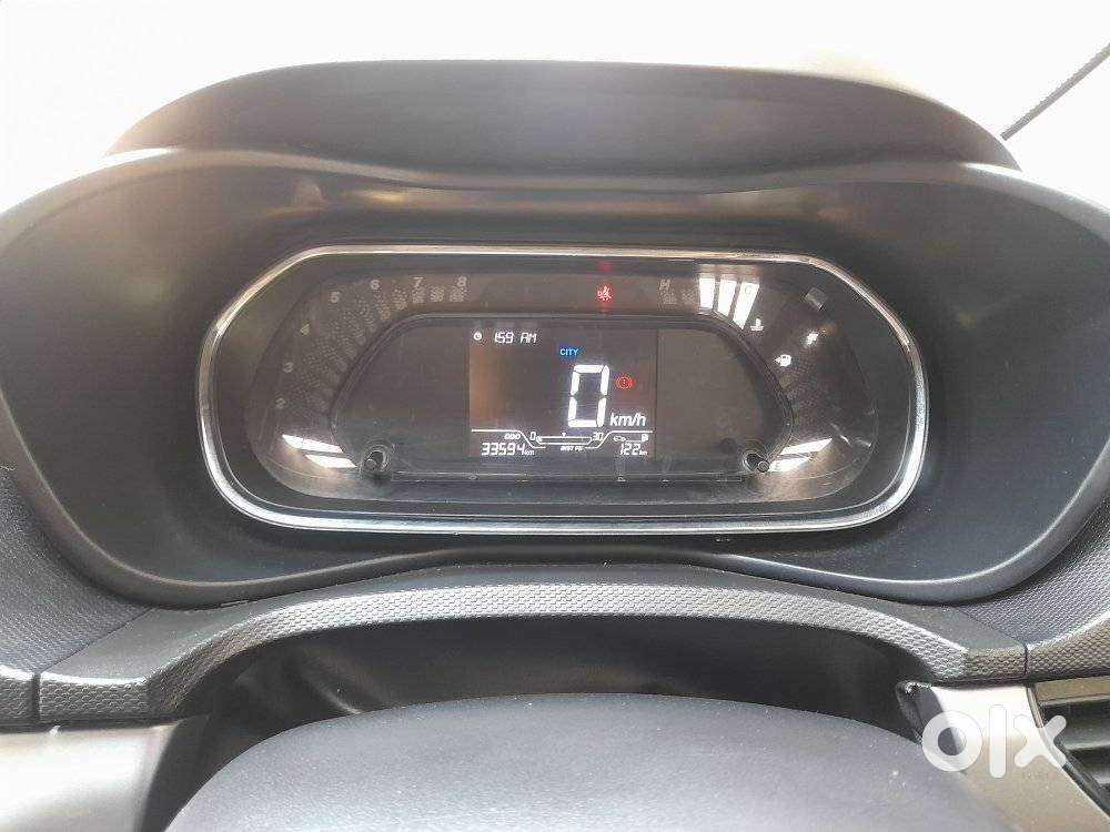 Tata Nexon, 2022, Petrol