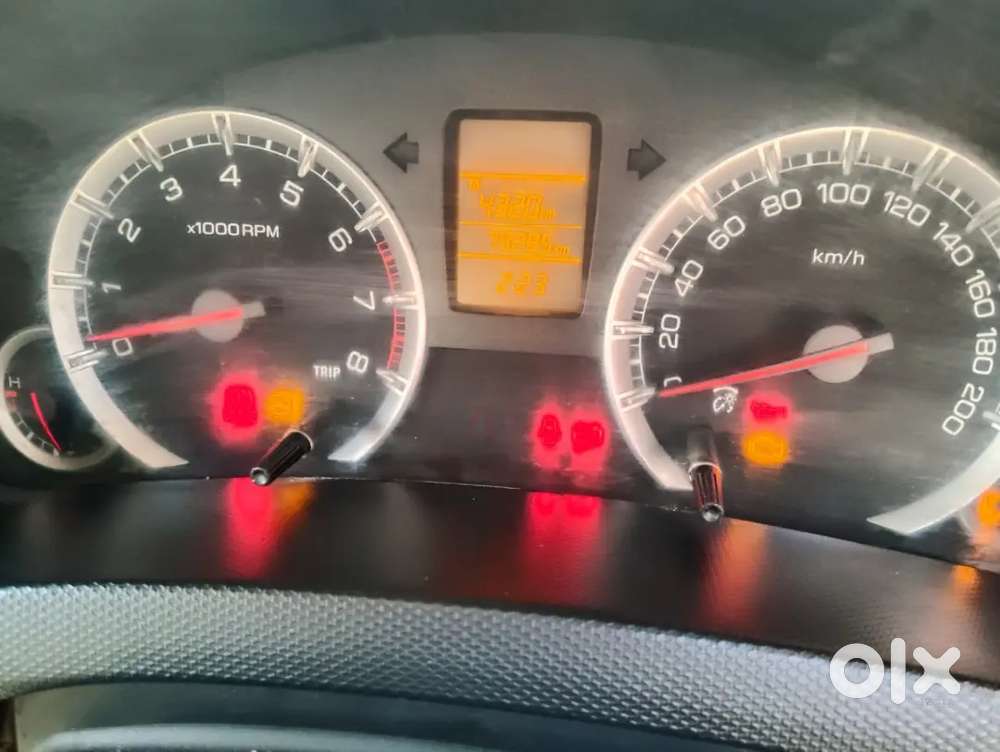 Maruti Suzuki Dzire 2017 Petrol Well Maintained