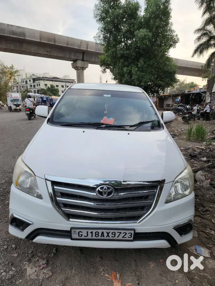 Toyota Innova 2016 Diesel Well Maintained