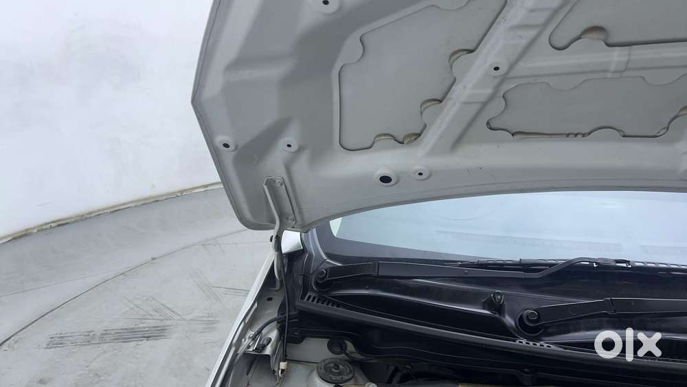 Maruti Suzuki Celerio Zxi Optional Amt, 2017, Petrol