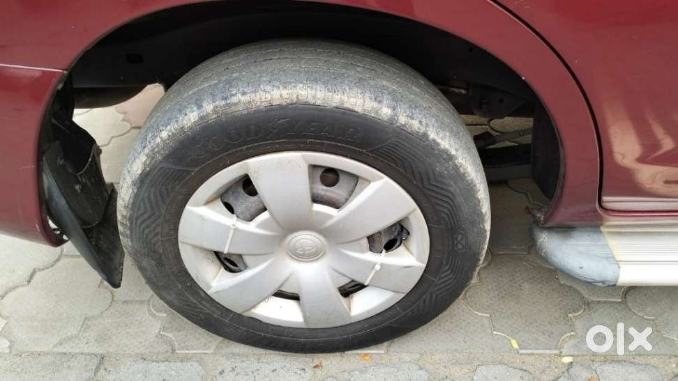 Toyota Innova 2004-2011 2.5 G4 Diesel 8-seater, 2010, Diesel