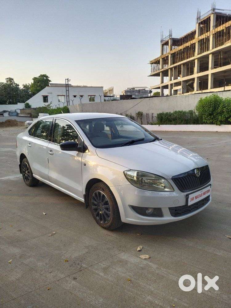 Skoda Rapid 2013-2016 1.5 Tdi At Ambition Plus, 2015, Diesel