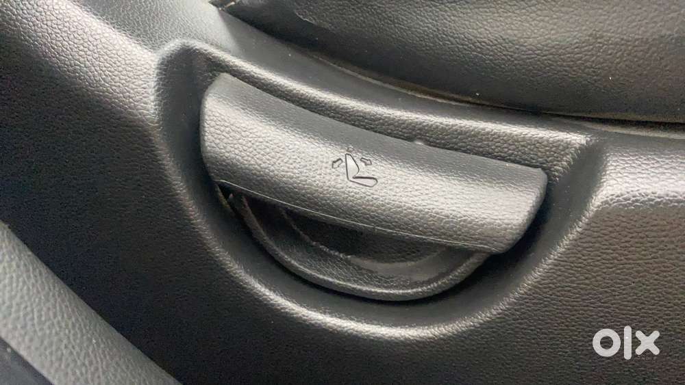 Hyundai Grand I10 [2017-2020] 1.2 Kappa Vtvt Sportz At, 2018, Petrol