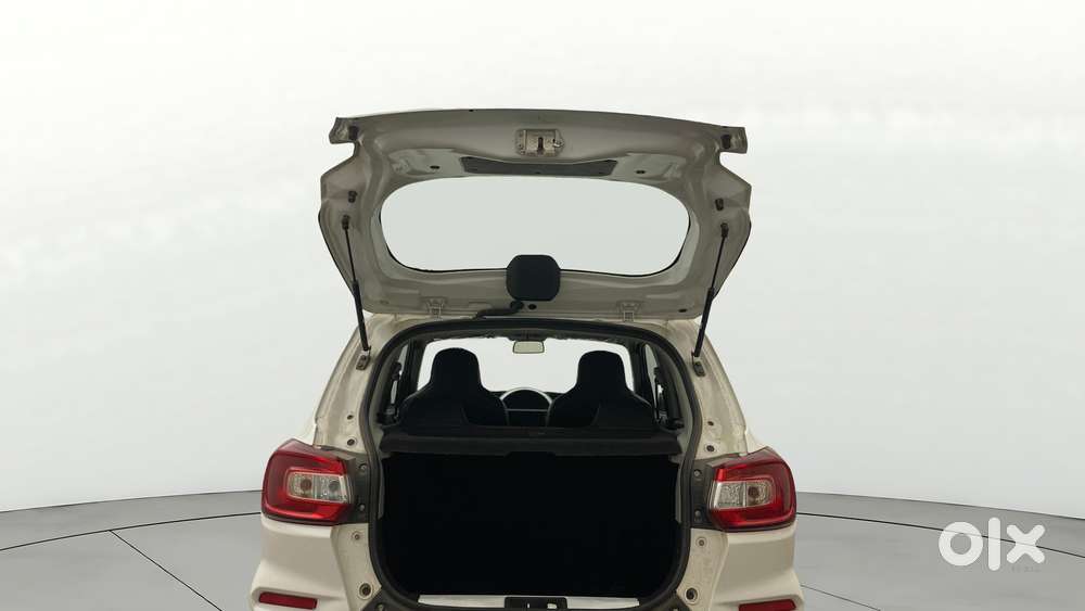 Maruti Suzuki S-presso Vxi Plus, 2023, Petrol