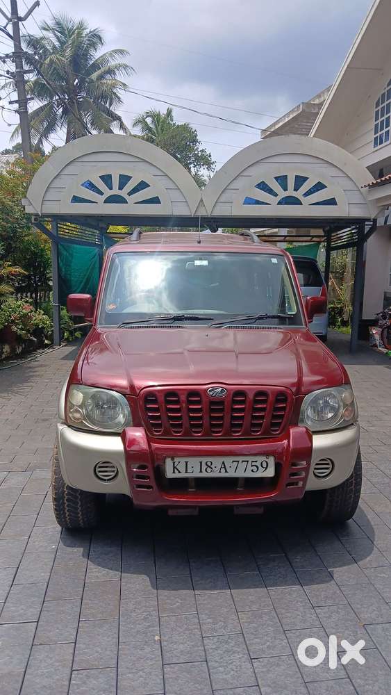 Mahindra Scorpio 2.6 Dx, 2005, Diesel