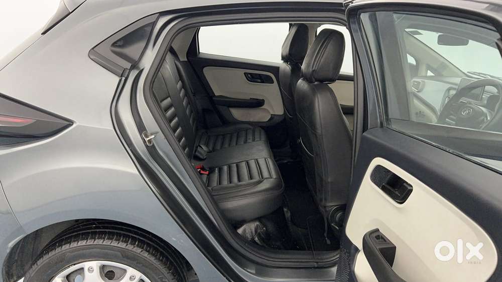 Tata Altroz Xm Plus Petrol, 2022, Petrol