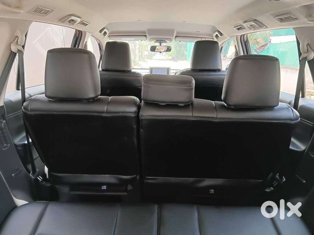 Toyota Innova Hycross 2.0 Gx 8 Str, 2024, Petrol