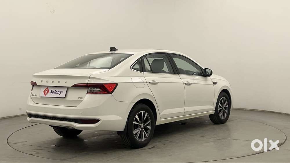 Skoda Slavia Style 1.5l Tsi Dsg, 2022, Petrol