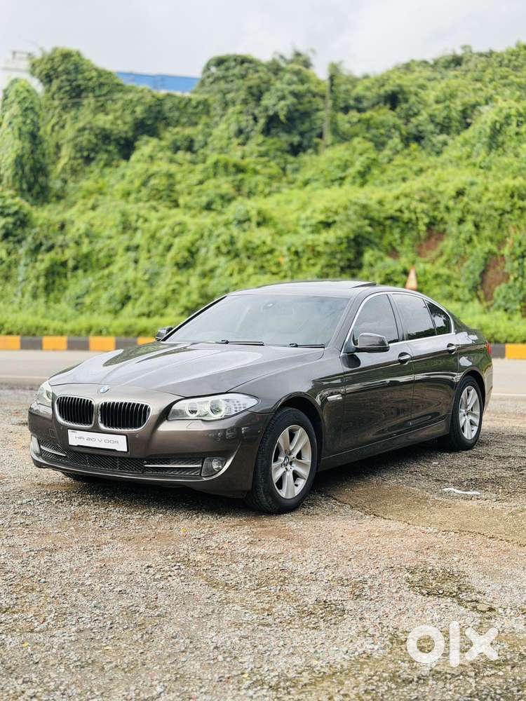Bmw 5 Series 523i Sedan, 2011, Petrol
