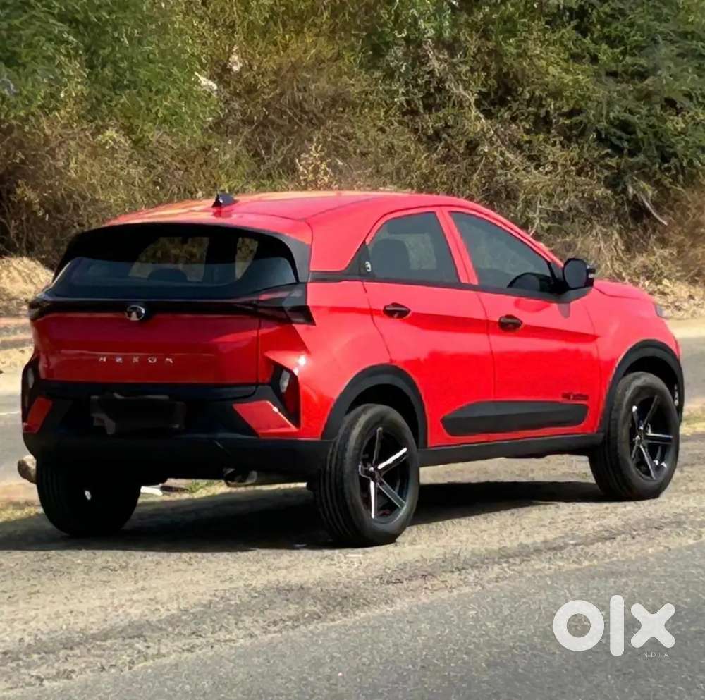 Tata Nexon 2025 Petrol. Only16500 Km Driven