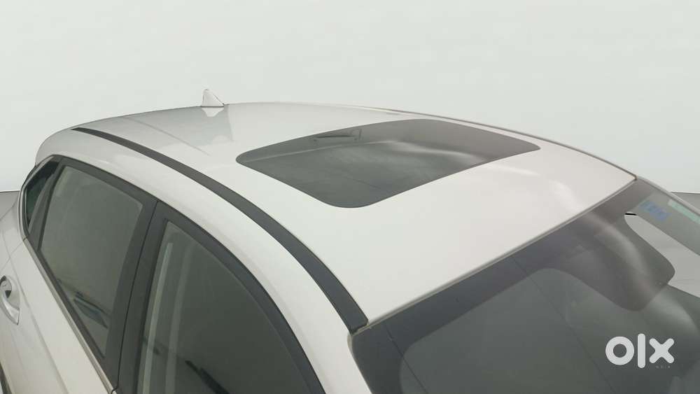 Hyundai New I20 1.2 Asta (o) Ivt, 2022, Petrol