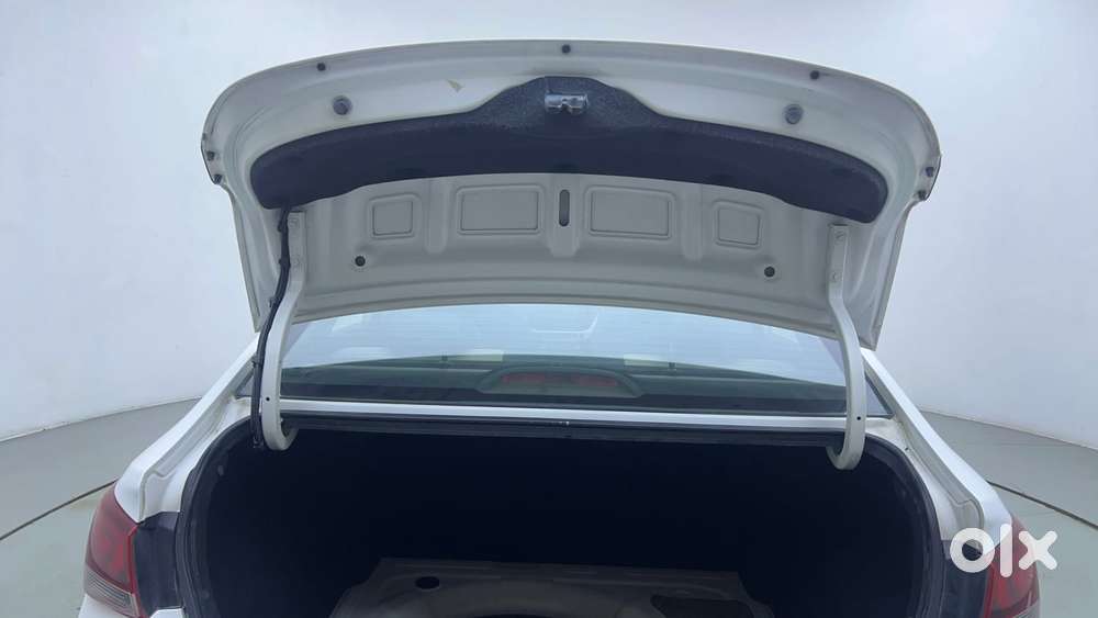 Hyundai Verna Vtvt 1.6 At Sx Option, 2017, Petrol
