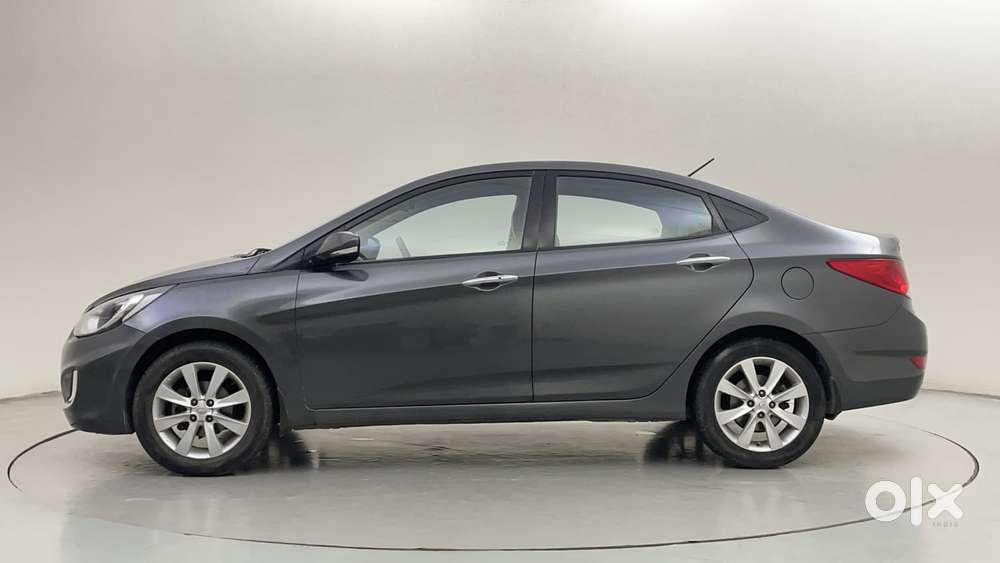 Hyundai Verna Fluidic 1.6 Vtvt Sx Opt, 2013, Petrol