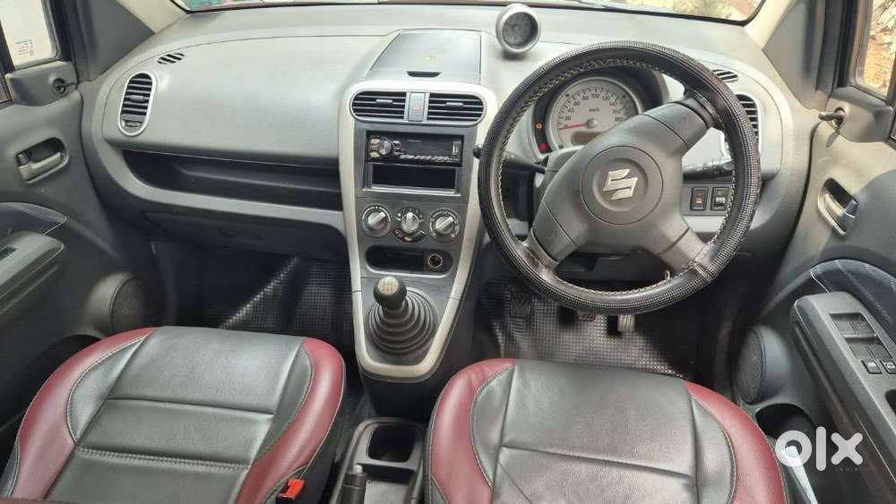 Maruti Suzuki Ritz Vxi, 2012, Petrol