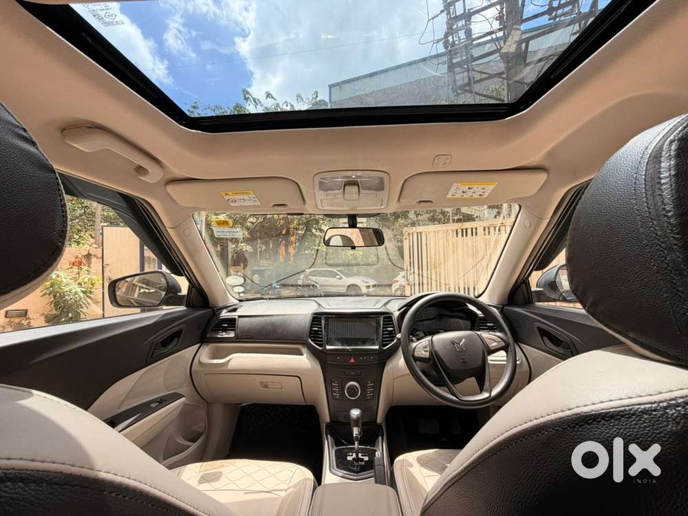 Mahindra Xuv300 2023 Petrol 12000 Km Driven