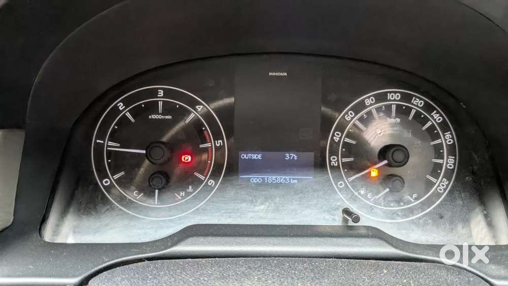Toyota Innova Crysta [2020-ongoing] 2.4 Gx 7 Str, 2017, Diesel