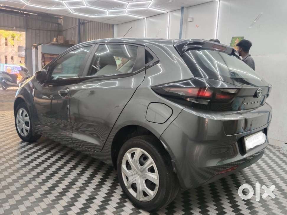 Tata Altroz 1.2 Xm Plus, 2022, Petrol