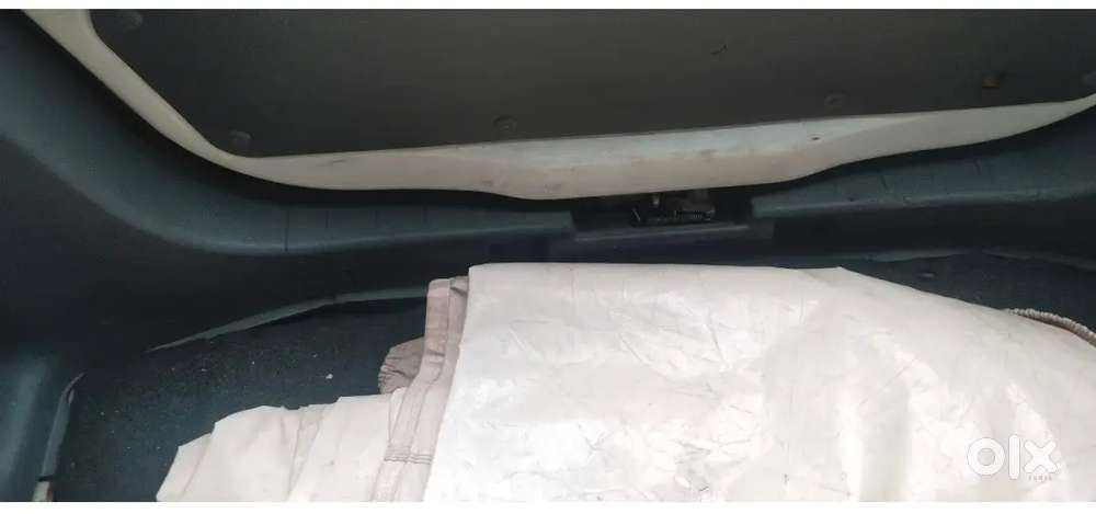 Gaadi Ek Dm Mst H Koi Dikkt Nhi H Sath Chlkr Chaqe Bhi Kr Skte Ho