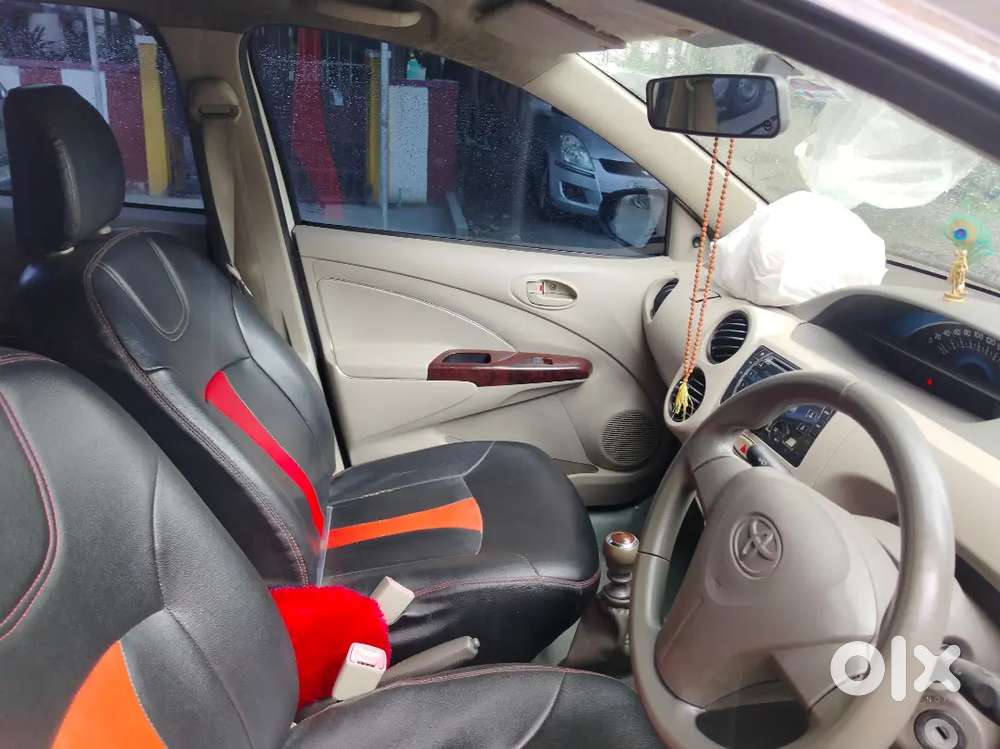 Toyota Etios Liva 2013