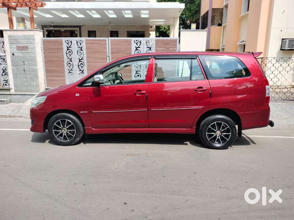 Toyota Innova 2.5 Gx 7 Seater Bs Iv, 2012, Diesel