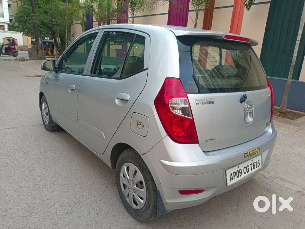 Hyundai I10 Asta 1.2 At With Sunroof, 2011, Petrol