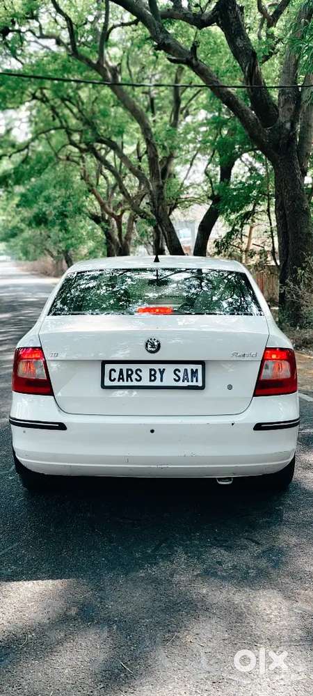 Skoda Rapid 1st Owner It's In Neat Condition