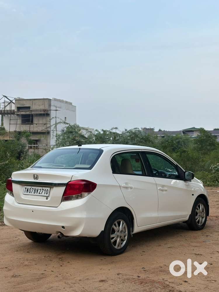 Honda Amaze Diesel 2013