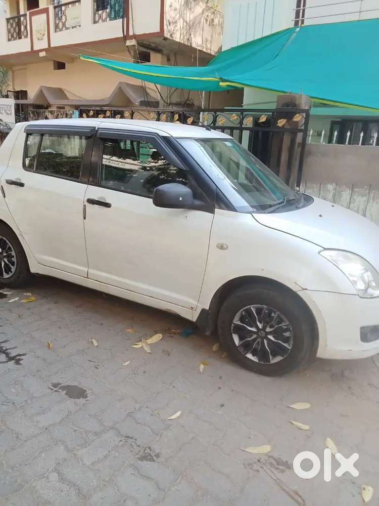 Maruti Suzuki Swift 2009 Petrol Well Maintained