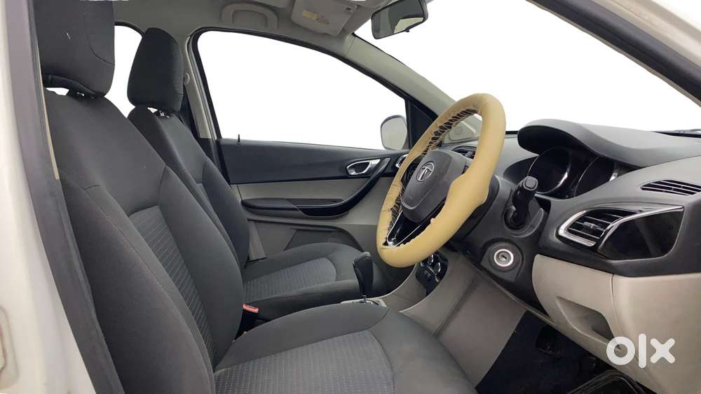 Tata Tiago 1.2 Revotron Xza, 2018, Petrol