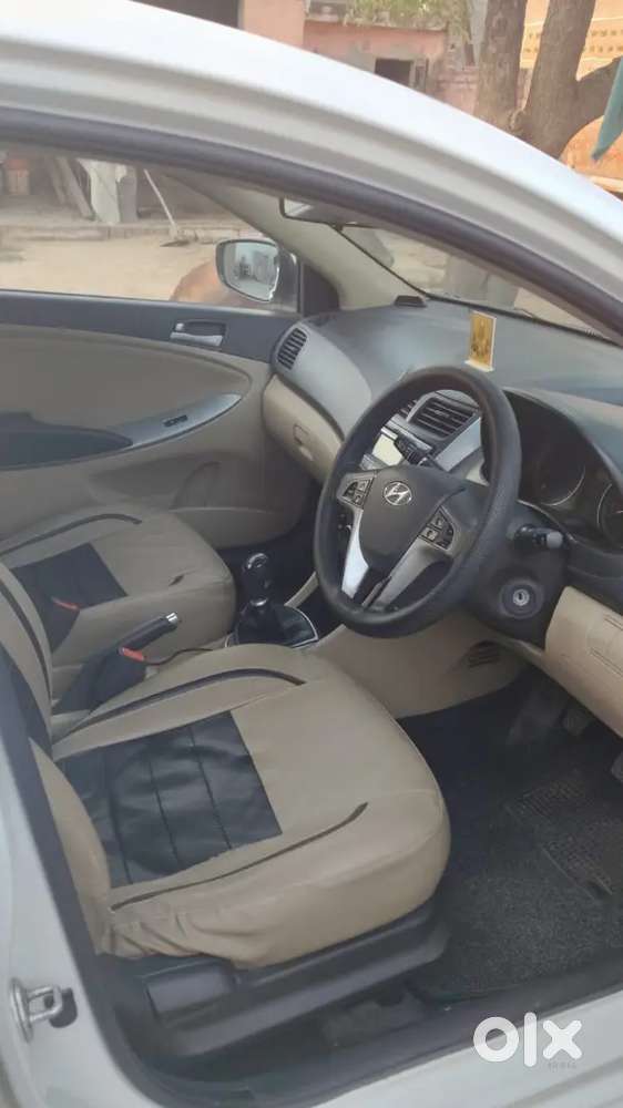 Hyundai Verna 2015 Petrol A One Condition 77000 Km Driven
