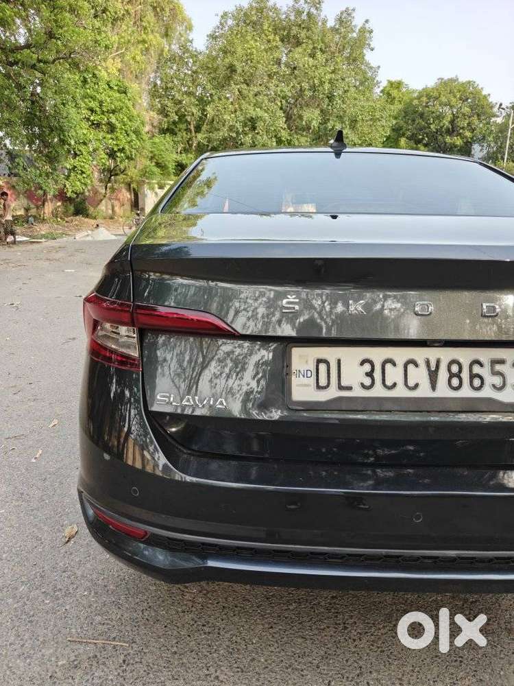 Skoda Slavia 1.0 Ambition Tsi At, 2022, Petrol