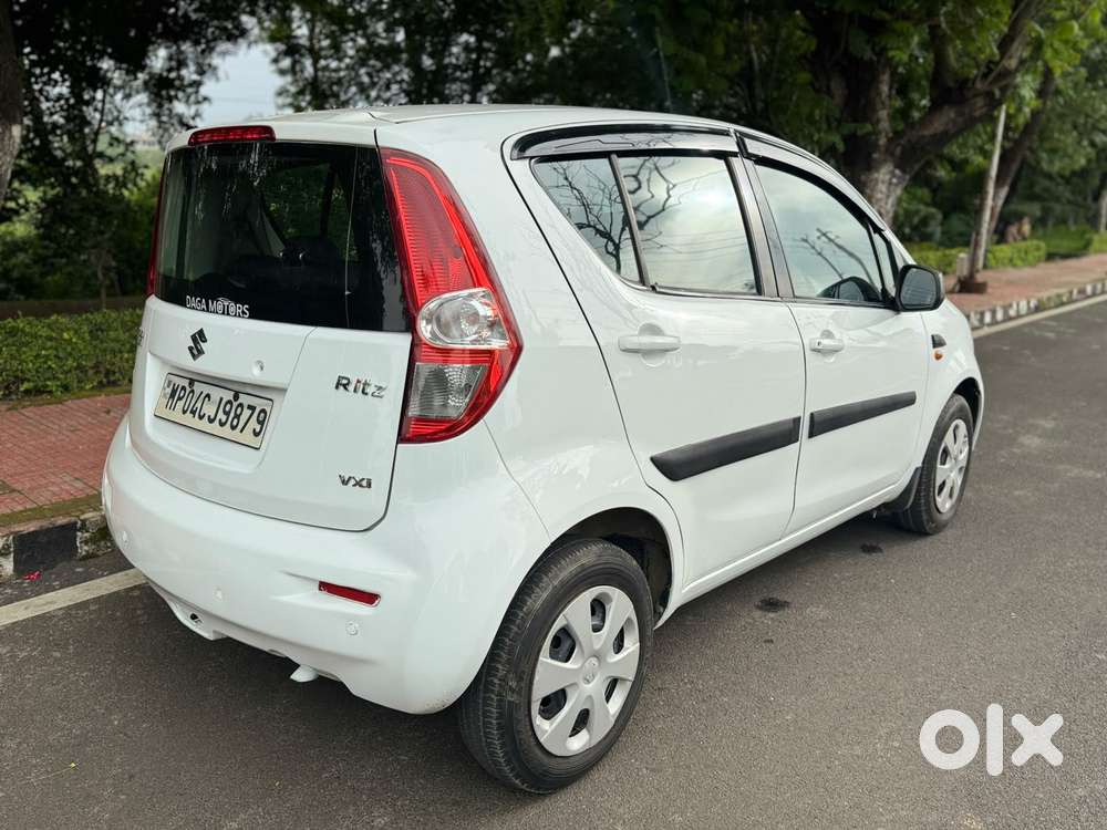 Maruti Suzuki Ritz Vxi Abs, 2012, Petrol
