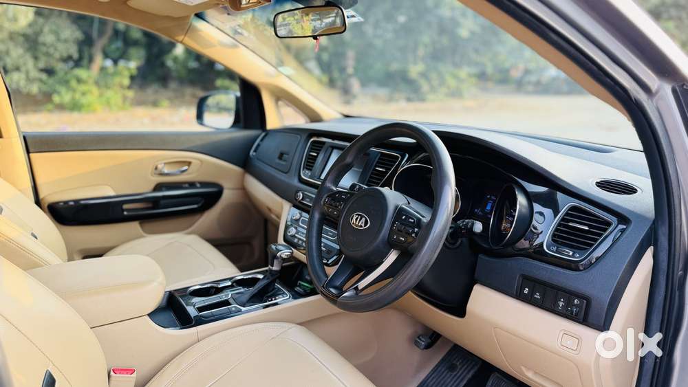 Kia Carnival Prestige, 2020, Diesel