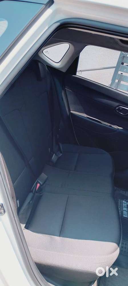 Hyundai New I20 1.2 Sportz Ivt, 2022, Petrol