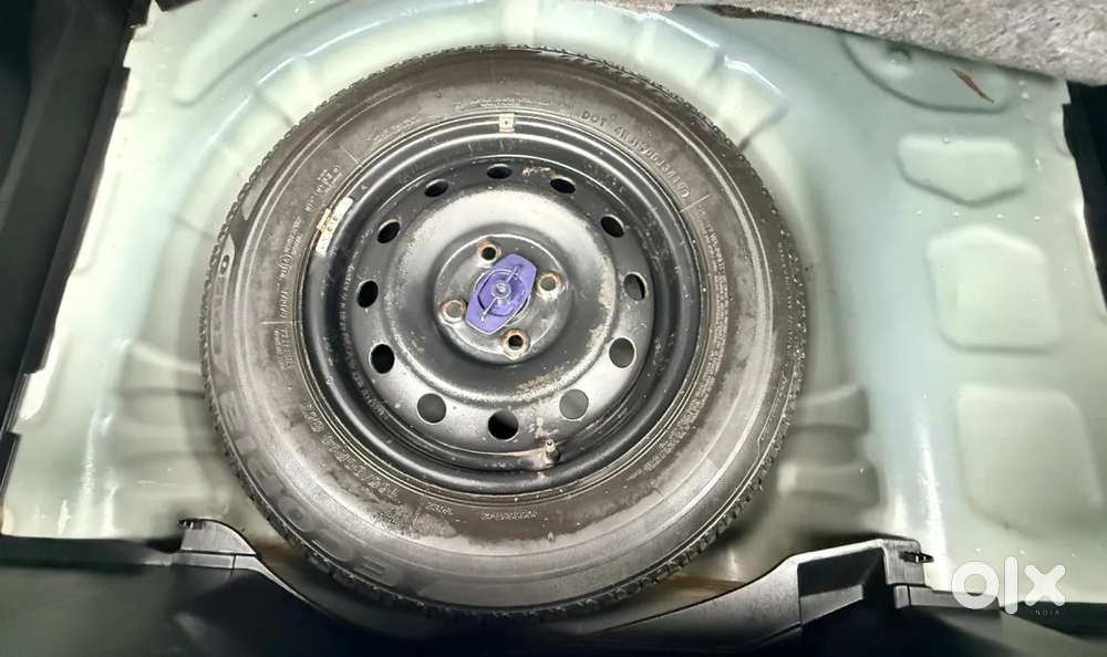 Maruti Suzuki Swift Amt Vxi, 2019, Petrol