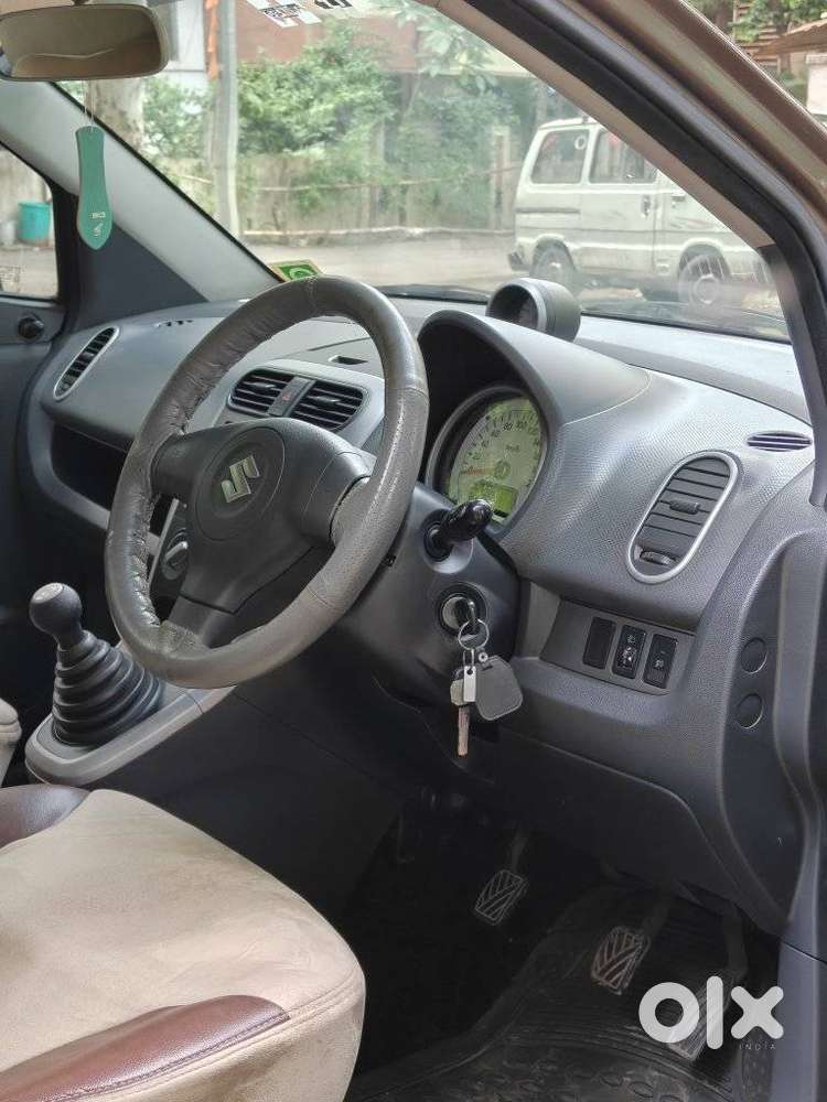 Maruti Suzuki Ritz Vxi, 2009, Petrol