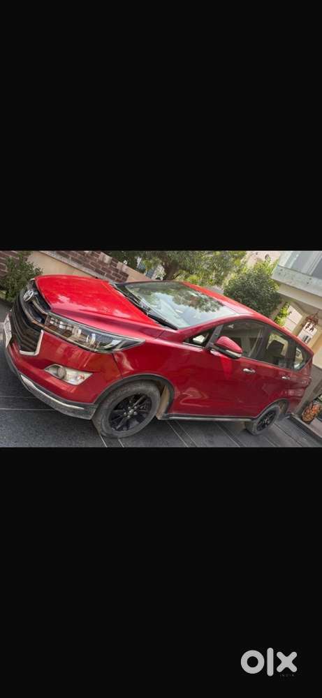 Toyota Innova Crysta Touring Sport Mt 2017 95000 Kms