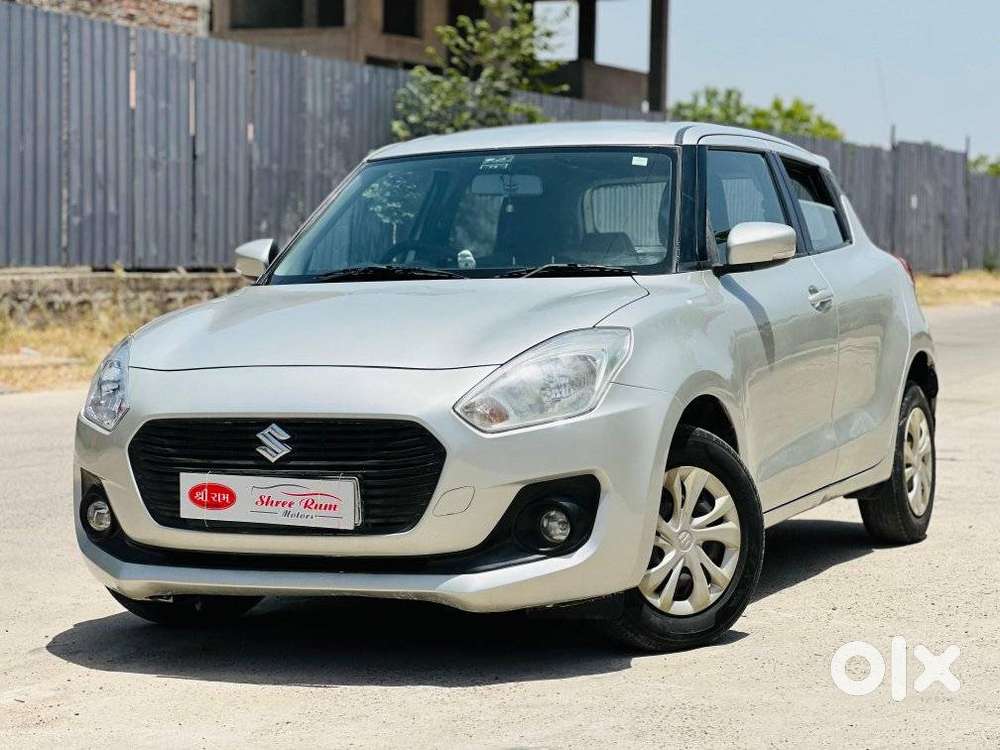 Maruti Suzuki Swift Vxi + Manual, 2018, Petrol