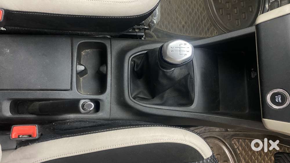 Renault Triber Rxz, 2019, Petrol