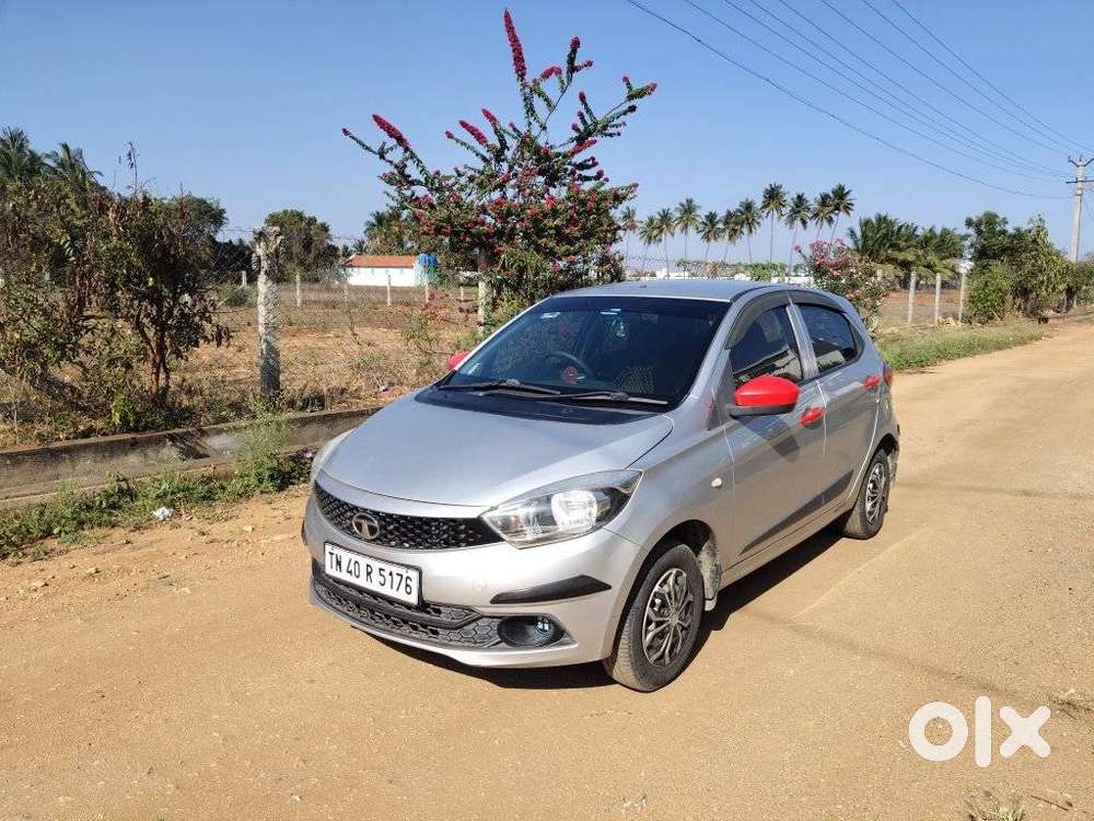Tata Tiago, 2018, Petrol