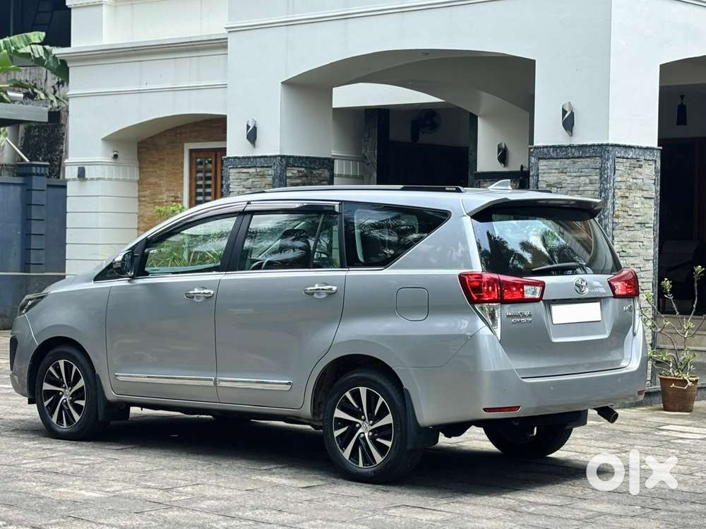 Toyota Innova Crysta Zx 2.4 Diesel 7 Seater, 2022, Diesel