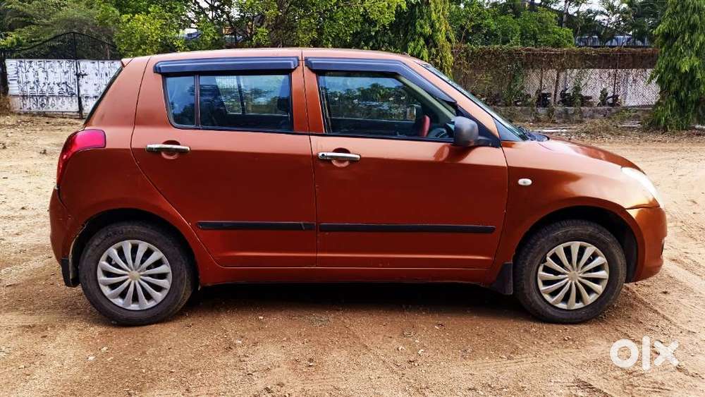 Maruti Suzuki Swift, 2005