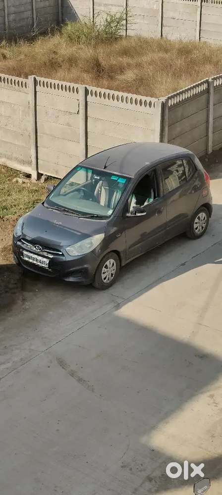 Hyundai I10 2011 Petrol 76000 Km Driven