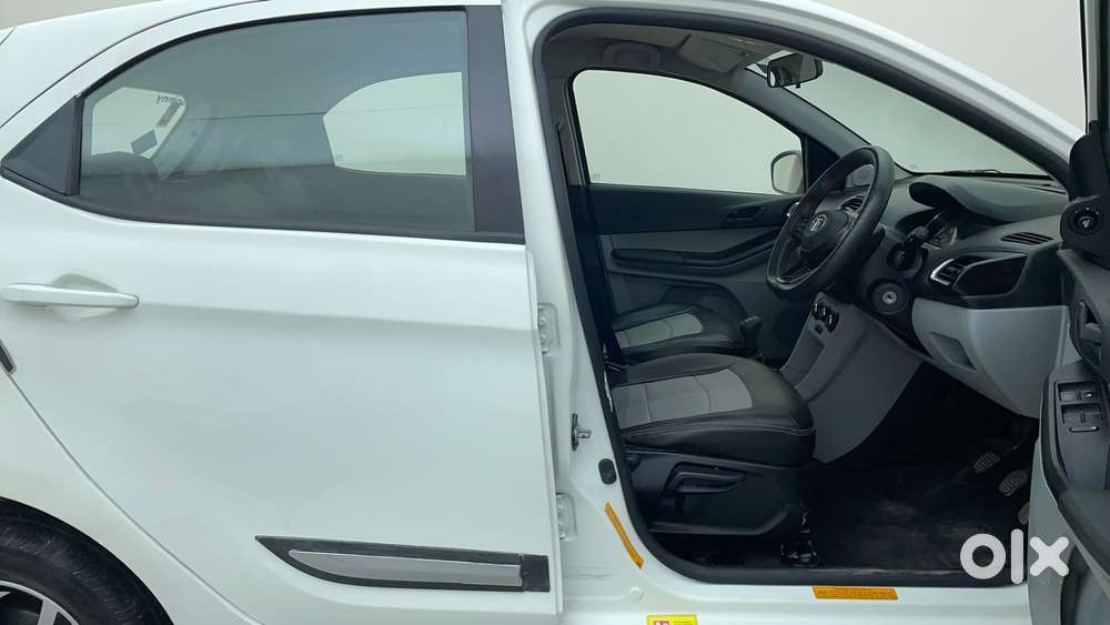 Tata Tiago 1.2 Revotron Xt Cng, 2023, Cng & Hybrids