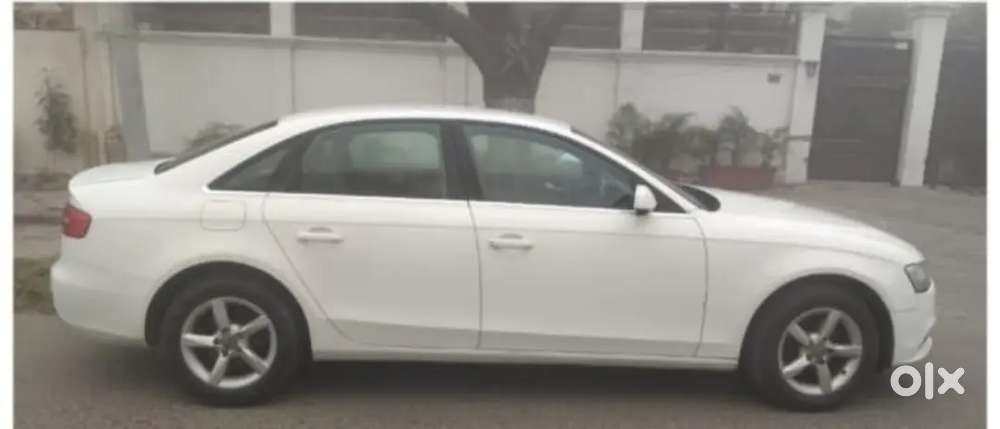 Audi A4 2014 Diesel 83000 Km Driven