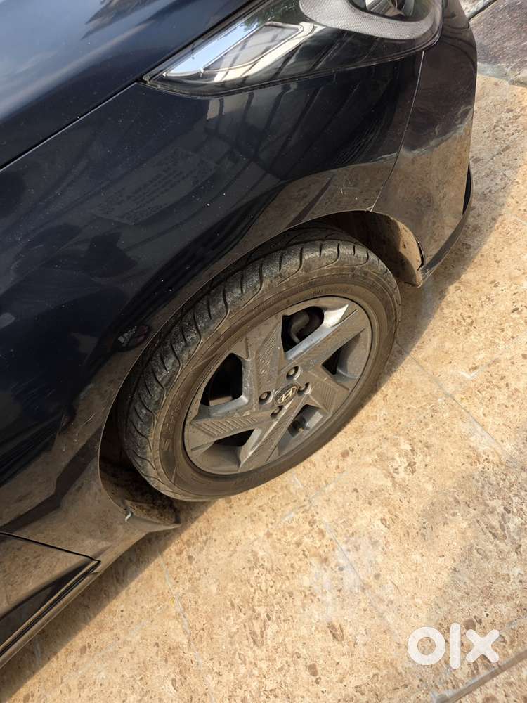 Hyundai Verna 2021 Diesel Well Maintained 27/litre Average