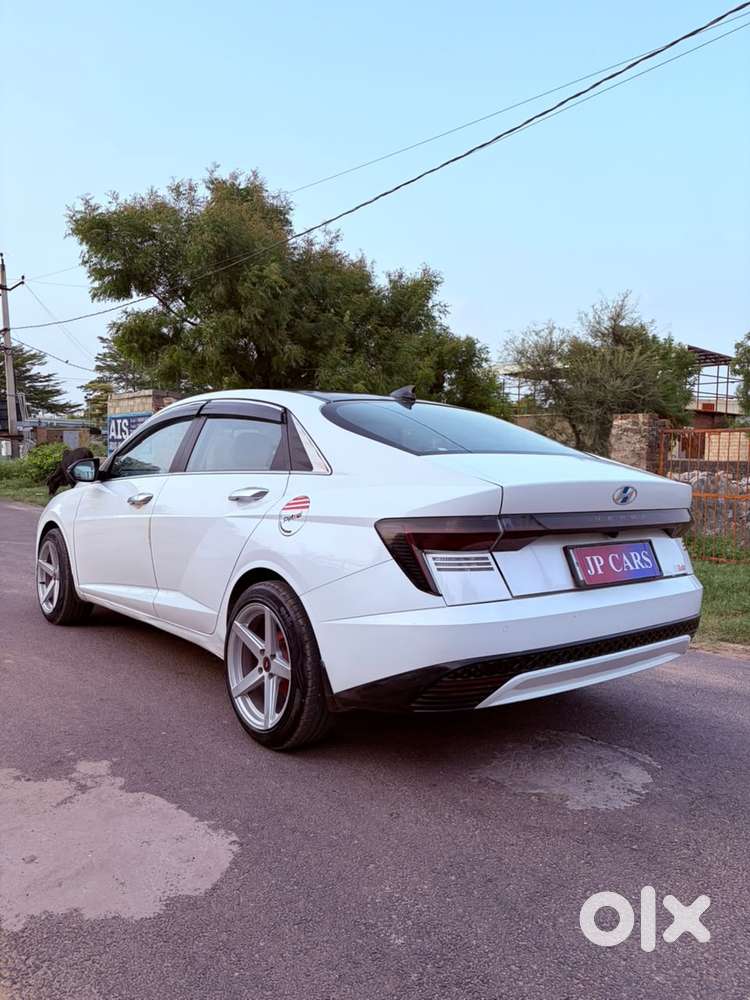 Hyundai Verna Sx 1.5 Petrol Ivt, 2023, Petrol