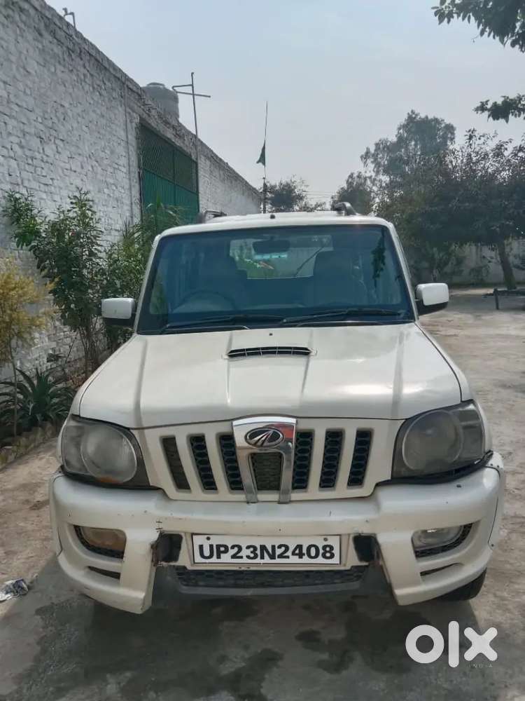 Mahindra Scorpio Classic 2013 Diesel Manual