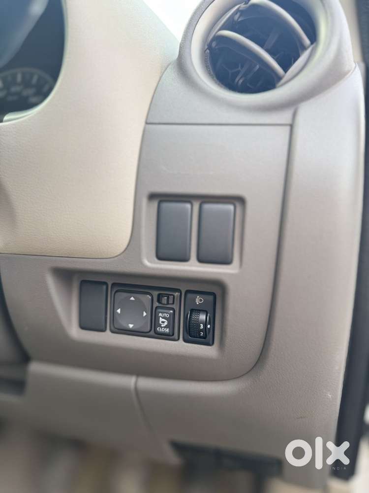 Nissan Micra, 2010, Petrol